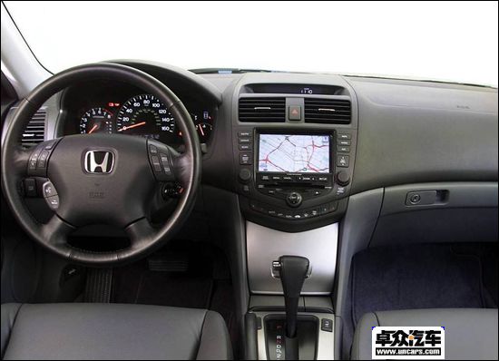 8.jpg 卓众汽车网