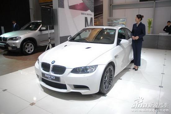 图为搭载M-DCT双离合变速器的宝马M3