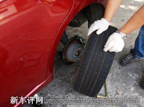 换轮胎
