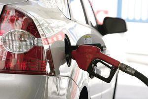 把油箱加满要不得 这样做省心却不省钱