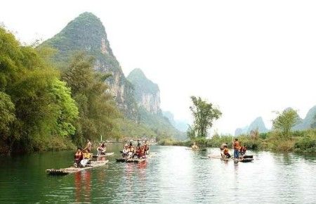 漓江漂流