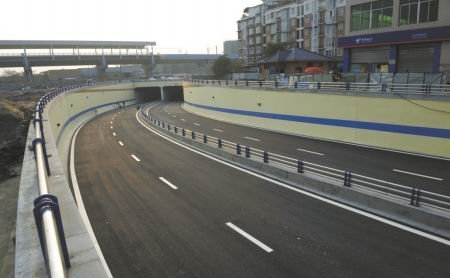 川陕路双向8车道通车 北大门要道通畅了