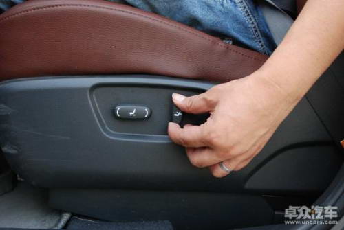 常开车不等于会开车 0.1秒驾驶技巧保安全