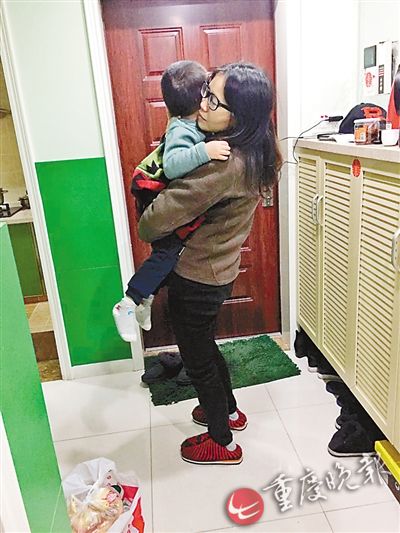 儿子出院回家了